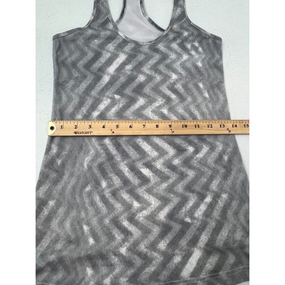 Lululemon Women's Chevron Cool Racerback Tank Top Blazer Fossil Gray Size - Picture 13 of 16